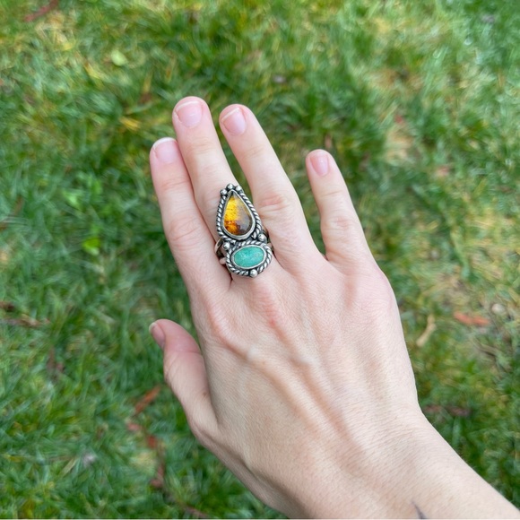 💙 GORGEOUS Turquoise + Amber ring 💙 - Picture 2 of 7